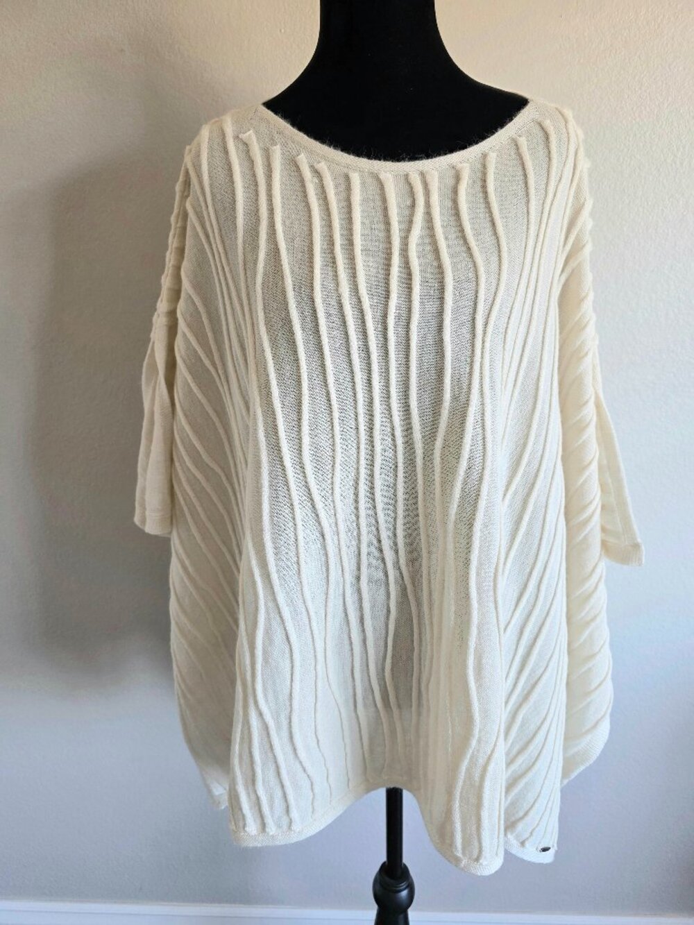 KUNA Baby Alpaca Silk Blend Top Poncho Soft Lighweight Sweater Ivory One Size